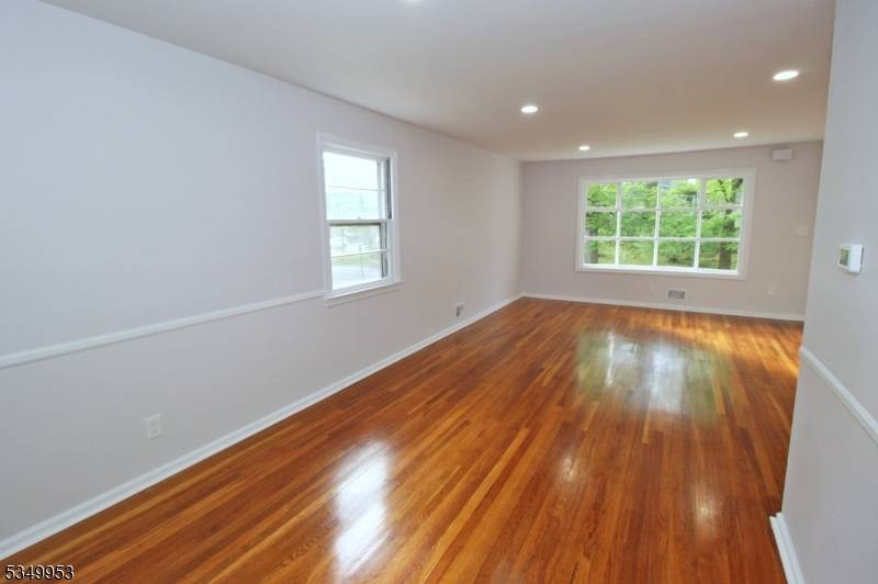 Fanwood Boro, NJ 07023,209 Pleasant Ave