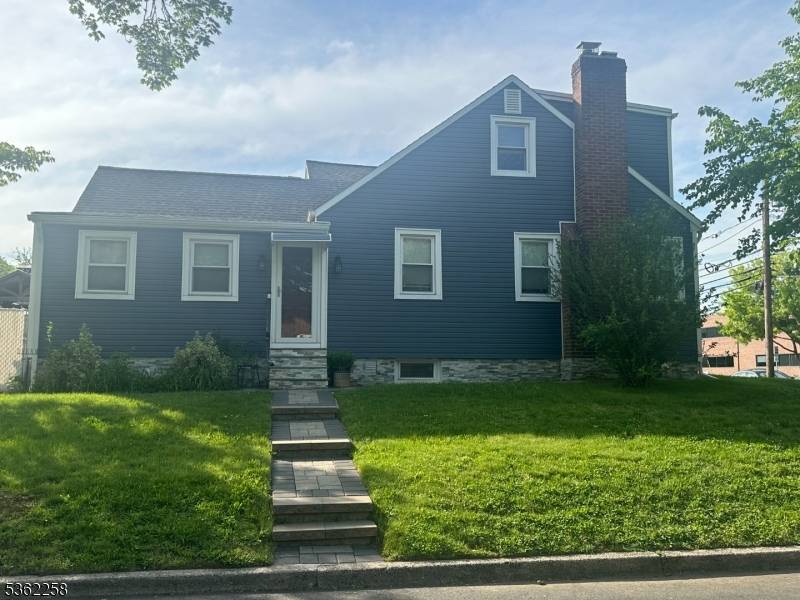 44 E Spring Valley Ave, Maywood Boro, NJ 07607