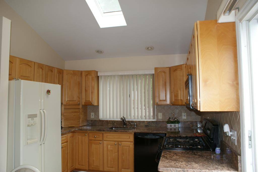 Vernon Twp., NJ 07462,4 Village Way #4