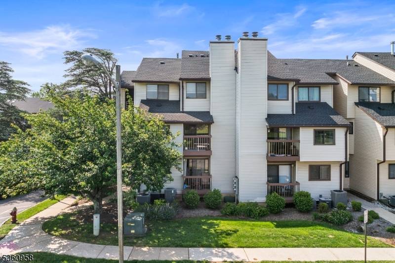 3302 Richmond Ct, Hillsborough Twp., NJ 08844