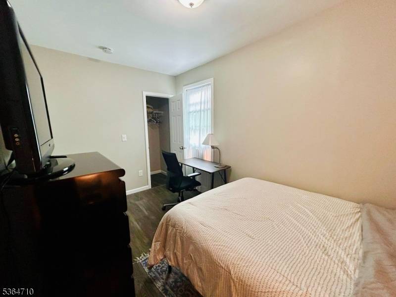 East Orange City, NJ 07017,123 N 15Th St #2