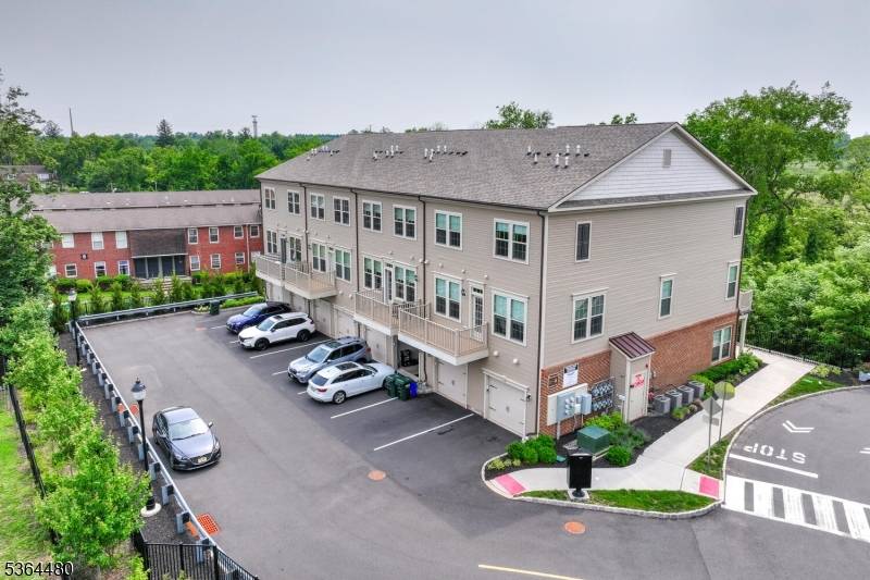 1005 Station Rd, Somerville Boro, NJ 08876