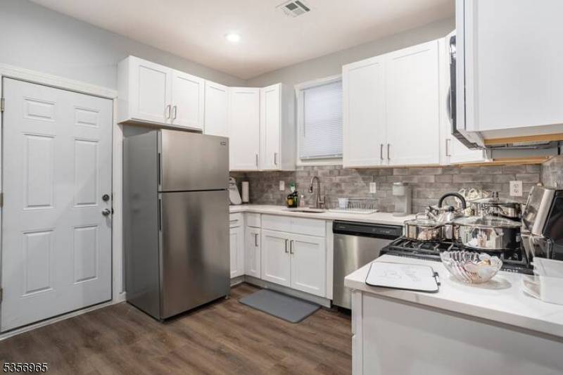 Newark City, NJ 07112,135 Fabyan Pl