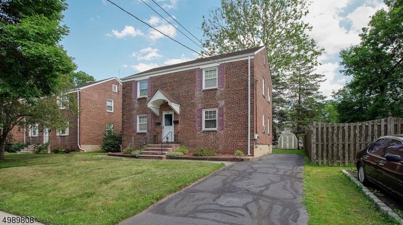 Garwood Boro, NJ 07027,547 Willow Ave