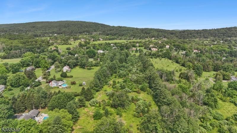 Readington Twp., NJ 08889,621 Rt523