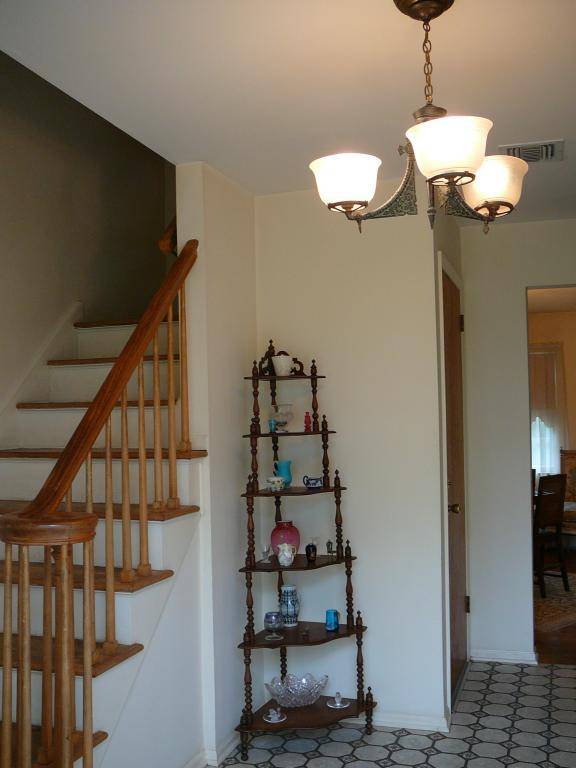Newark City, NJ 07105,255 E Kinney St