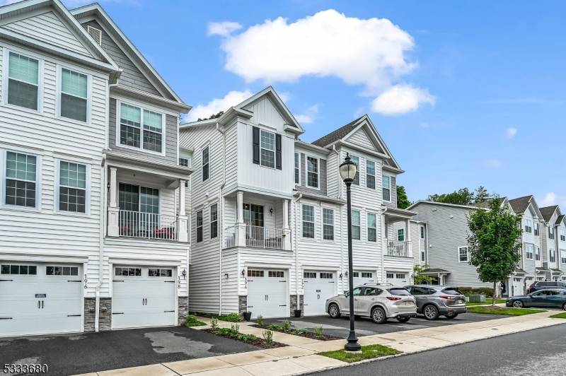 Cedar Grove Twp., NJ 07009,194 Aspen Dr