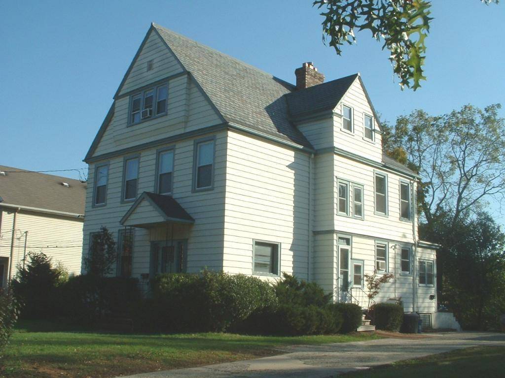 West Orange Twp., NJ 07052,29 Mitchell St