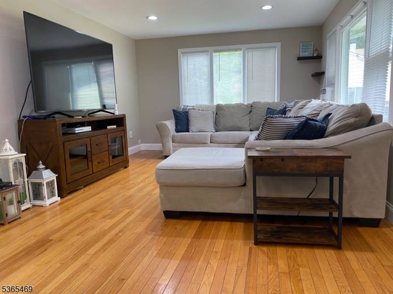 Hardyston Twp., NJ 07460,87 Silver Grove Rd