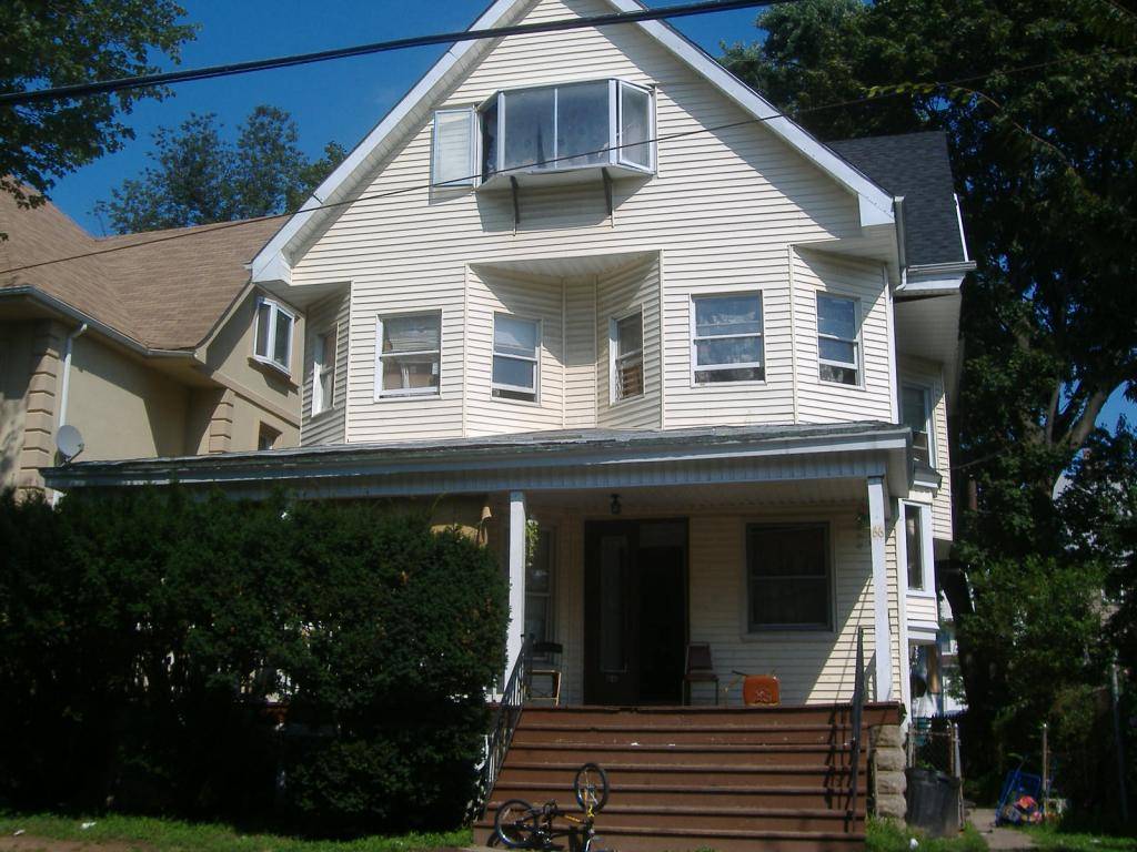 Newark City, NJ 07108,243-245 W Runyon St
