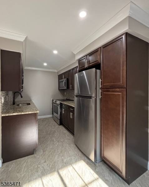 89-93 Teaneck Rd #B13, Ridgefield Park Village, NJ 07660