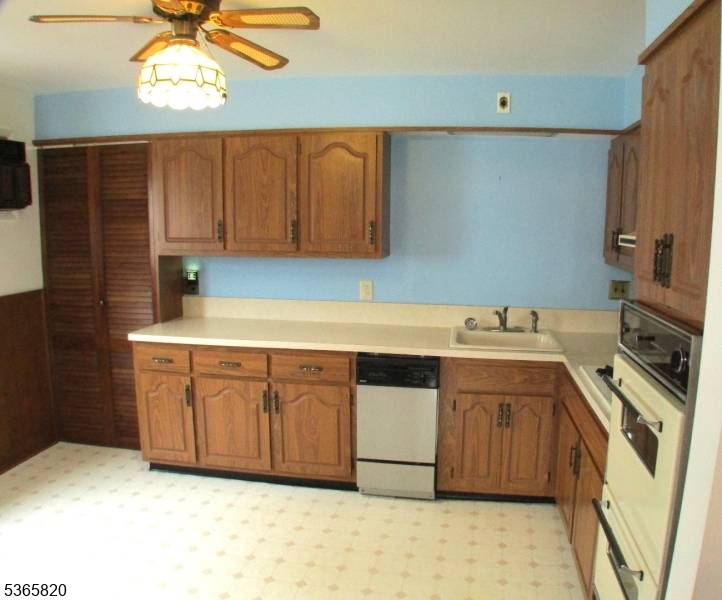 Union Twp., NJ 07083,668 Lehigh Ave