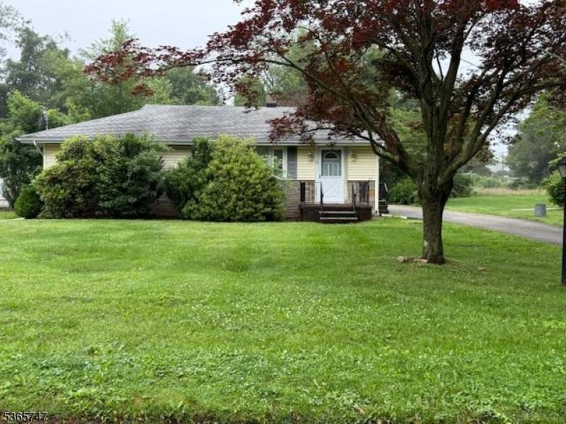6 Gordon Rd, Roxbury Twp., NJ 07885