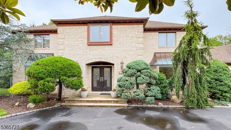 Scotch Plains Twp., NJ 07076,15 Michael Ln