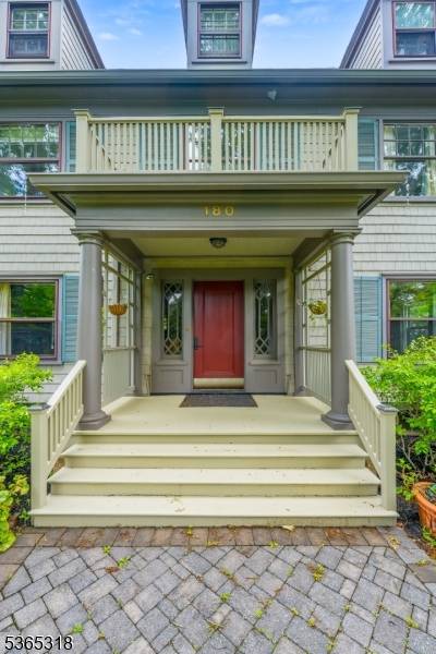 Morristown Town, NJ 07960,180 Franklin St