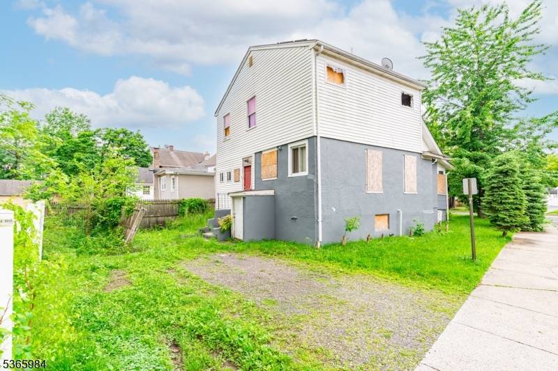 Bound Brook Boro, NJ 08805,526 Vosseller Ave