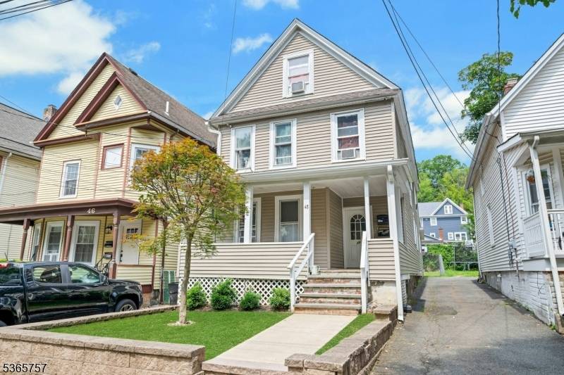 48 Harrison St, Morristown Town, NJ 07960