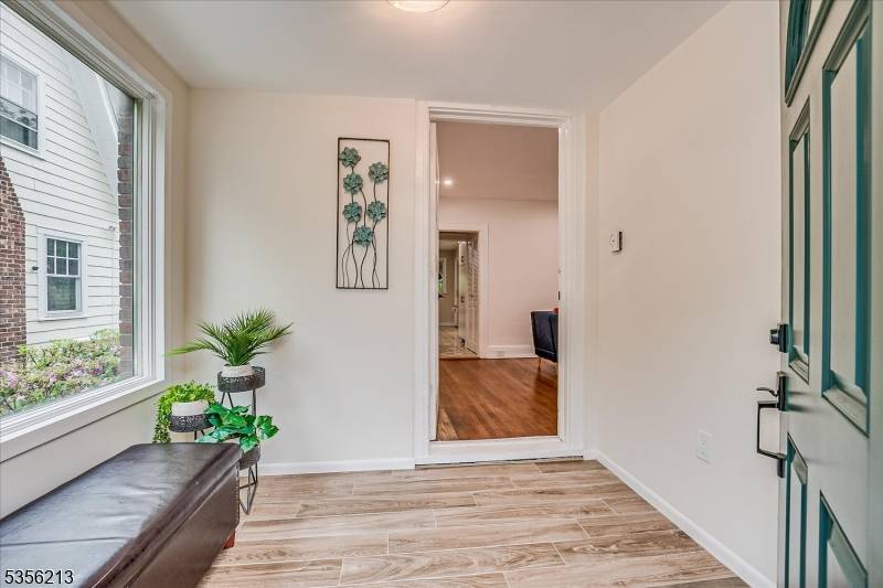 Maplewood Twp., NJ 07040,24 Manley Ter