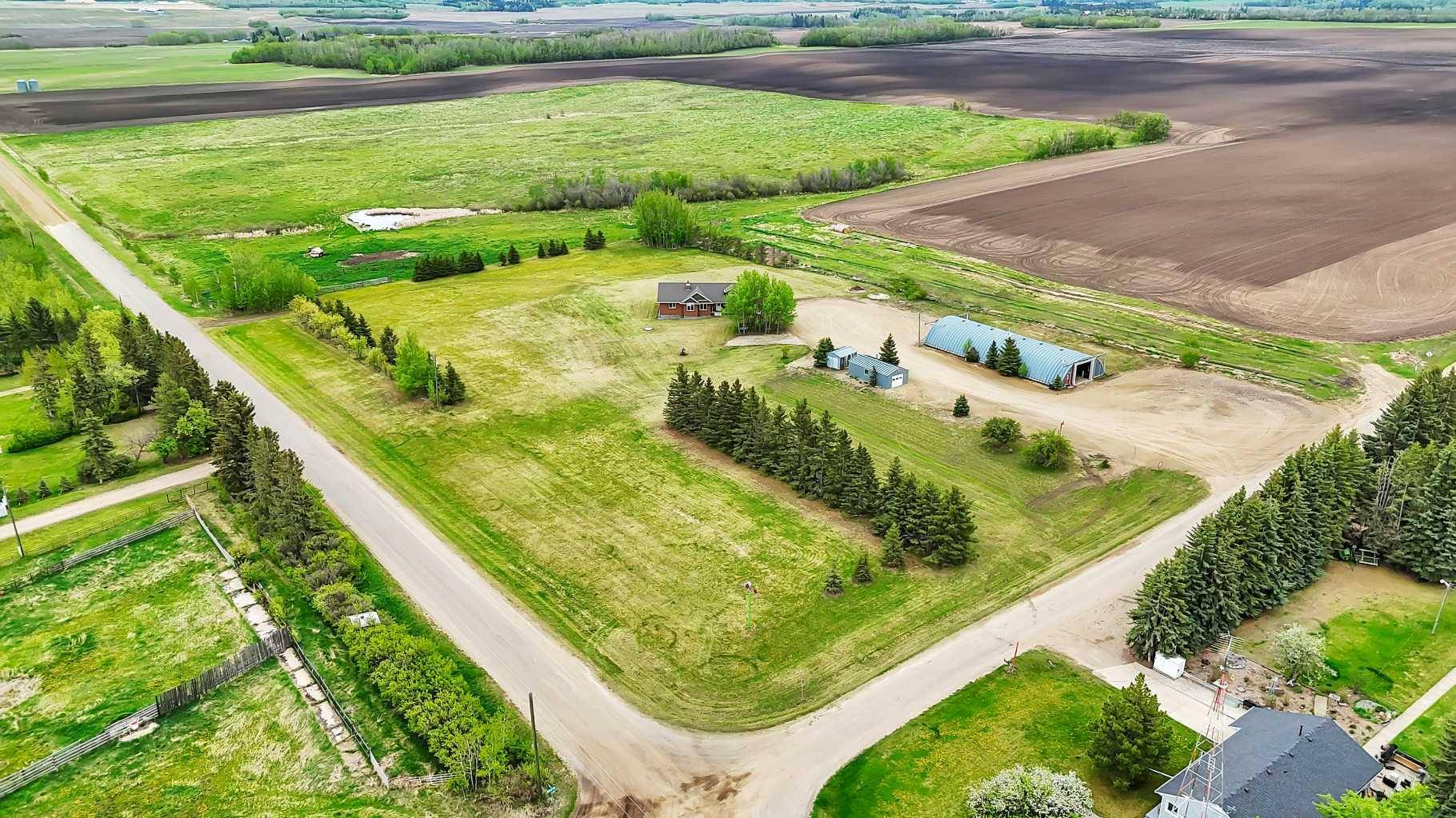 421077 Road 274 Range, Rural Ponoka County, AB T4L 2N3