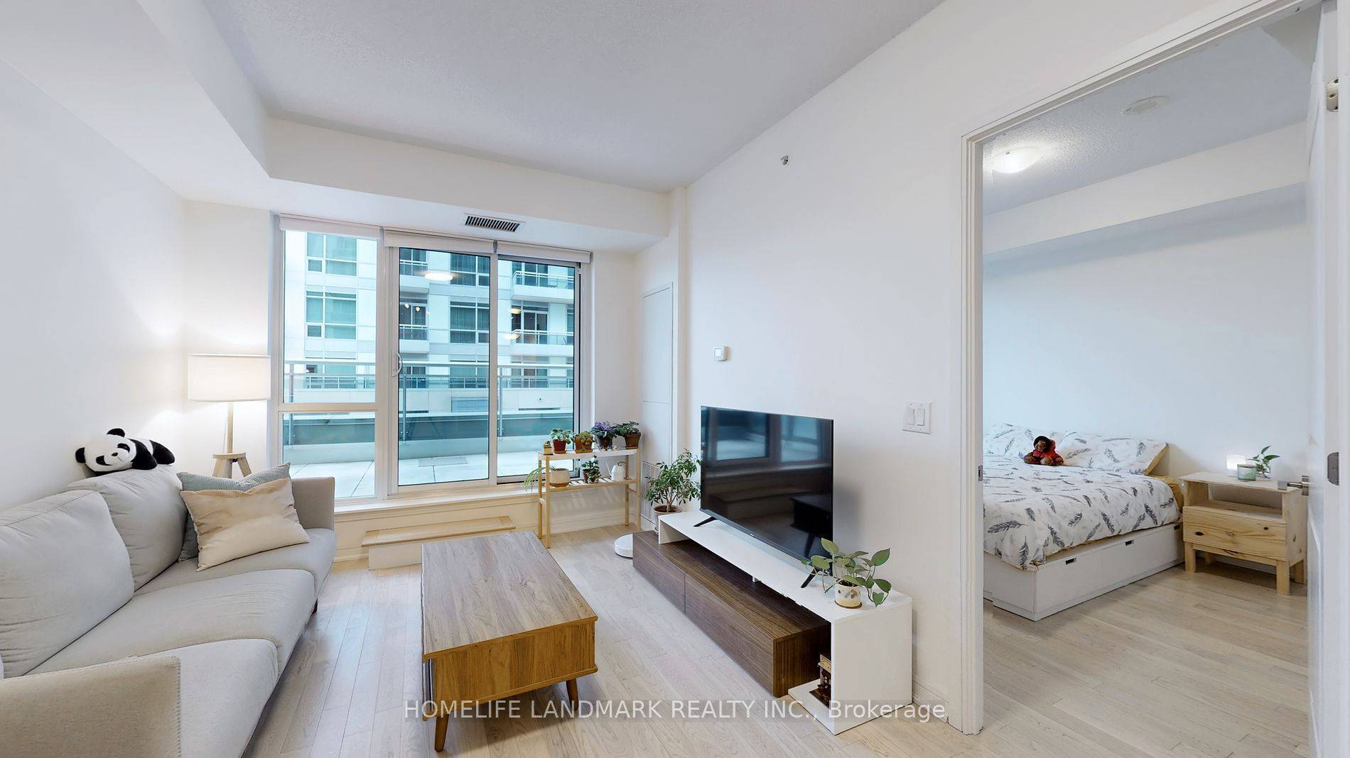 Richmond Hill, ON L4C 1E2,9191 Yonge ST #707 SW
