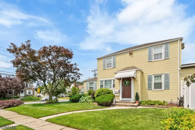 North Arlington Boro, NJ 07031,54 Canterbury Ave