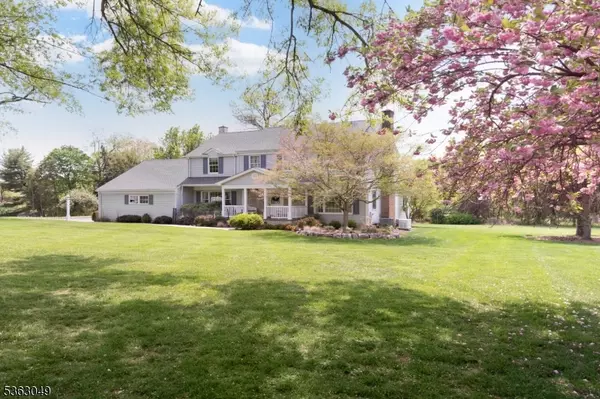 29 Country Squire Way, Branchburg Twp., NJ 08876
