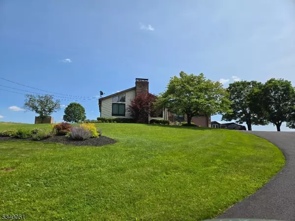 22 Kappus Rd, Alexandria Twp., NJ 08848