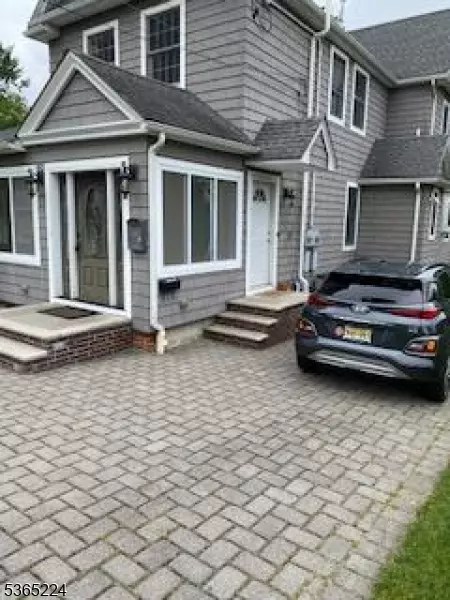 Park Ridge Boro, NJ 07656,55 N Maple Ave