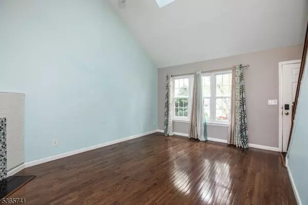 Franklin Twp., NJ 08873,317 Classon Ct
