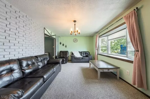 Franklin Twp., NJ 08873,75 Lillian St