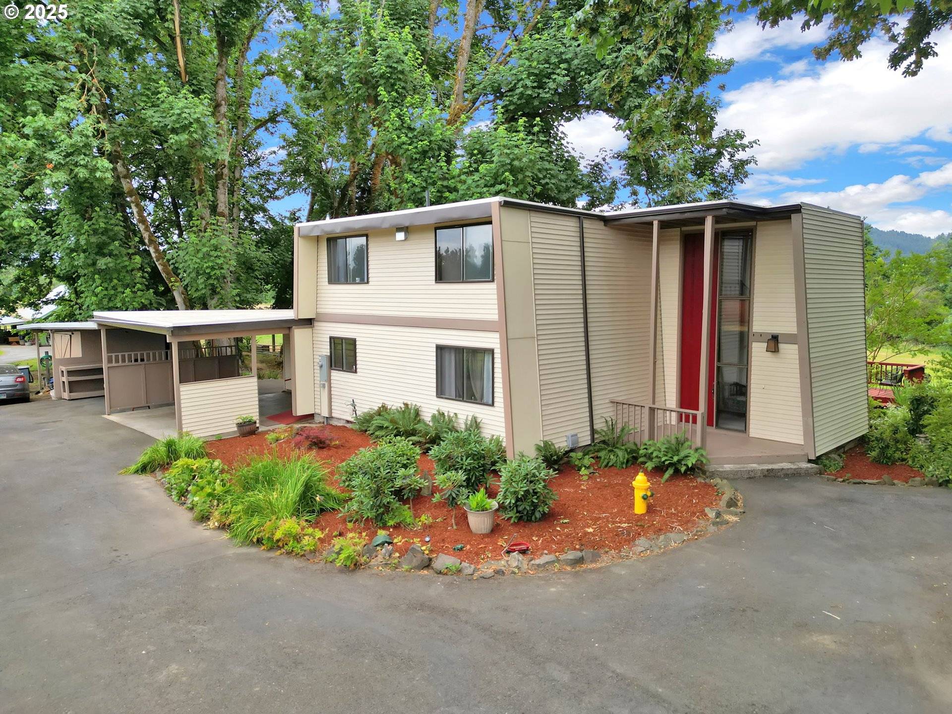 Springfield, OR 97478,1321 66TH ST