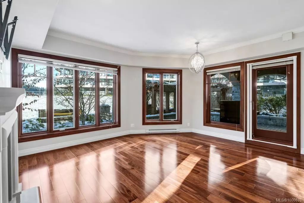 Langford, BC V9B 6T4,2006 Troon Crt #101