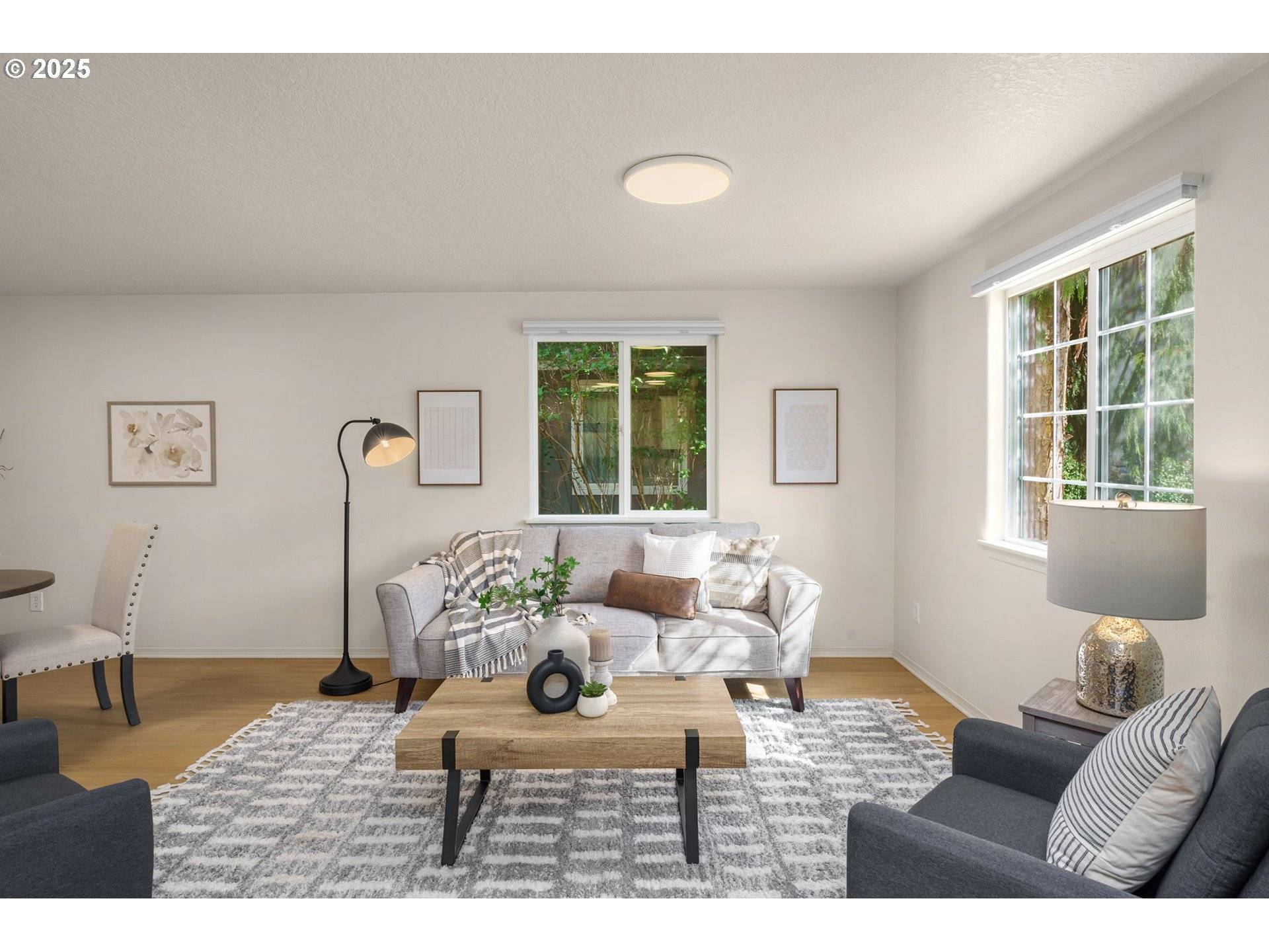 Newberg, OR 97132,817 S RIVER ST