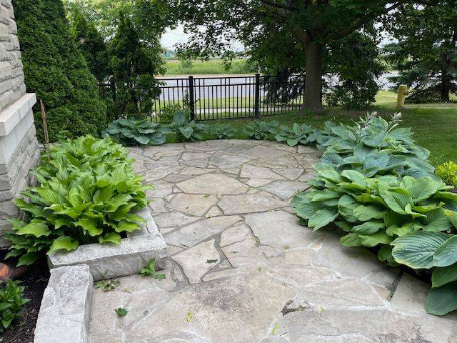 Whitby, ON L1M 1K5,57 Kimberly DR