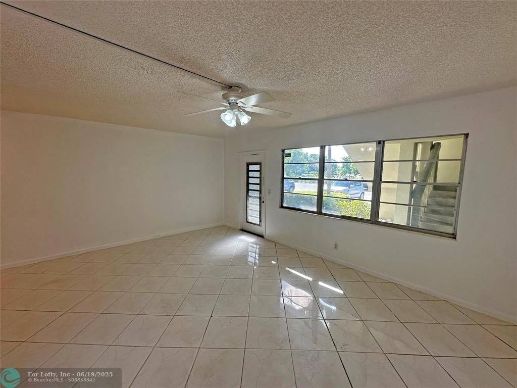 Deerfield Beach, FL 33442,1031 Berkshire B  #1031