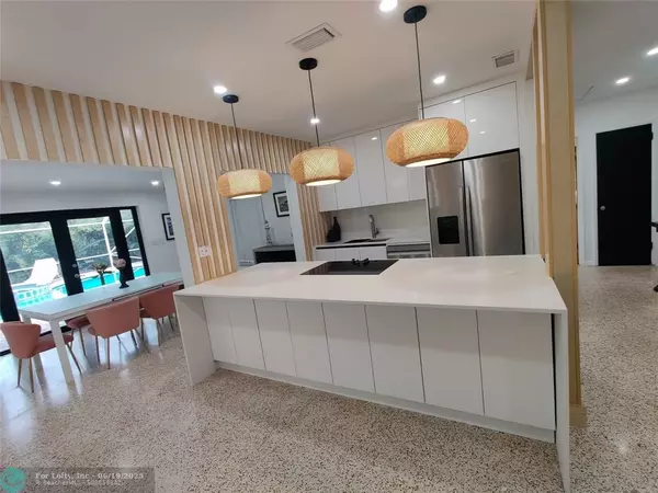 Fort Lauderdale, FL 33304,1224 NE 17th Way