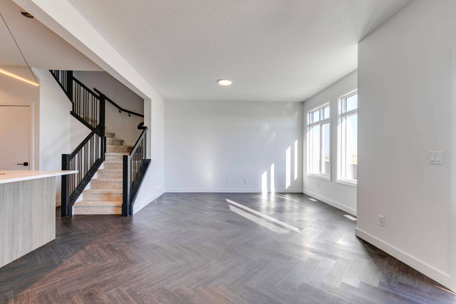 Calgary, AB T3S 0M1,267 Sora TER SE