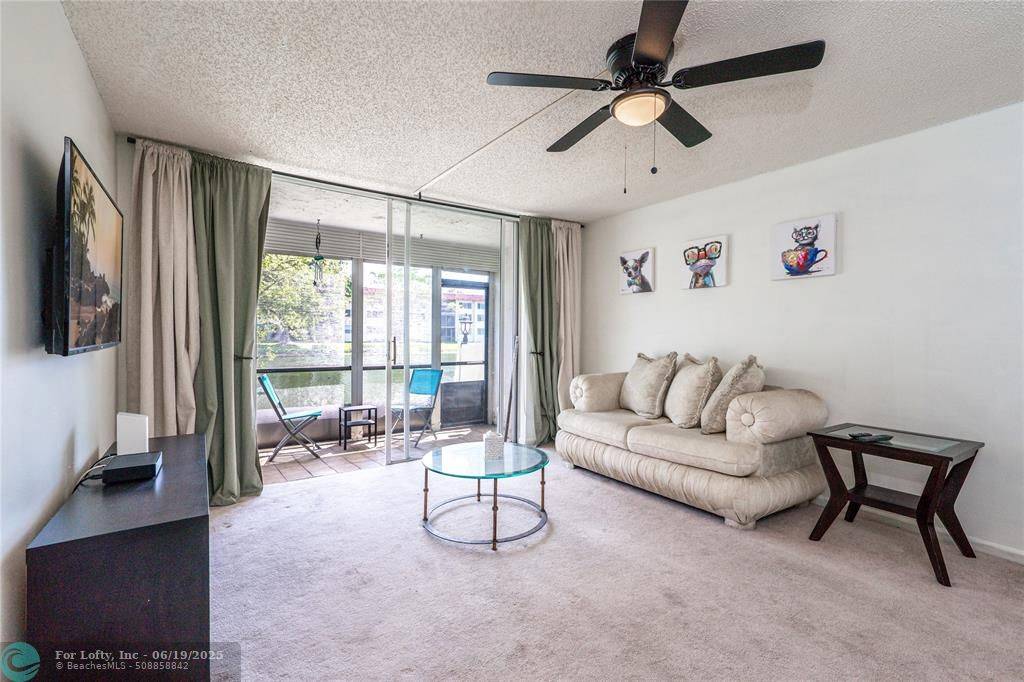 Pembroke Pines, FL 33025,361 S Hollybrook Dr  #102