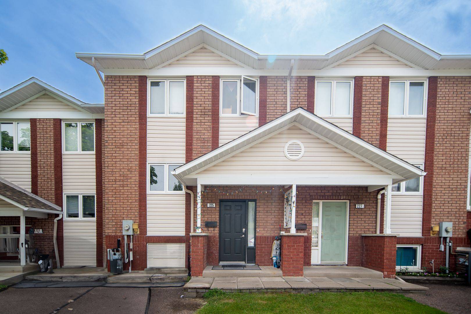 225 Willoughby CRES, Pembroke, ON K8A 8L7