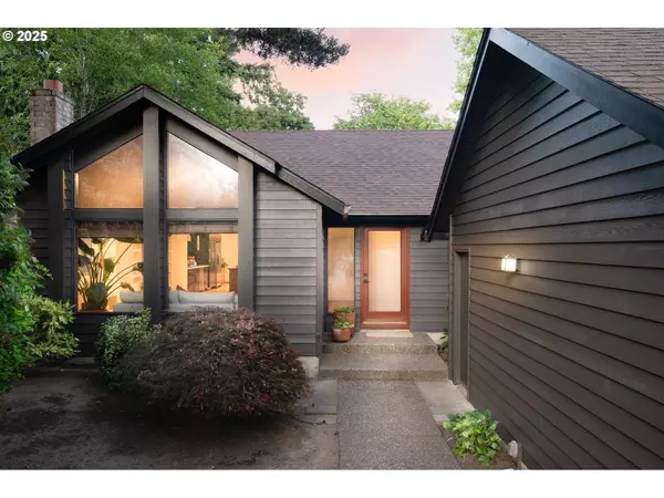 511 SW COLONY DR, Portland, OR 97219