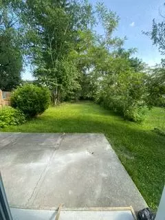 Peterborough West, ON K9J 1L1,24 Springbrook DR #A