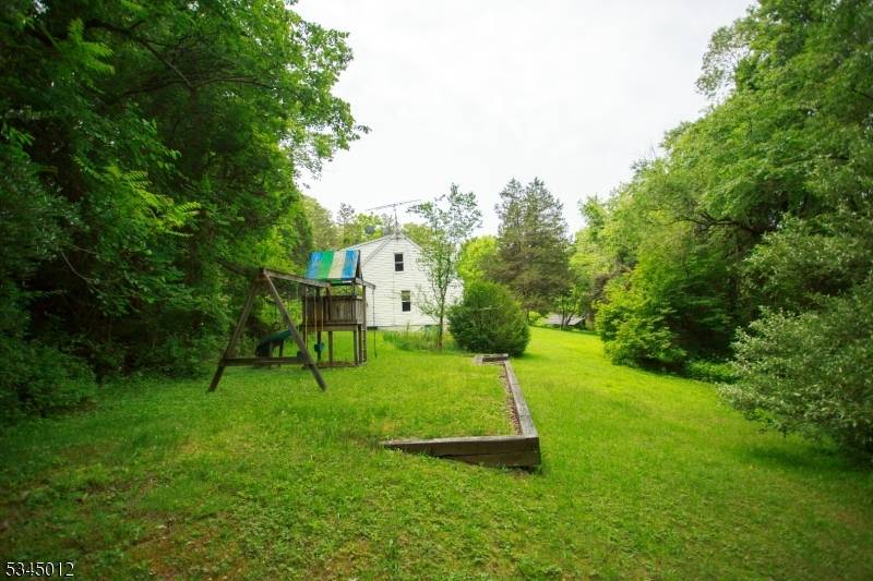 Hardwick Twp., NJ 07825,5 Old Orchard Rd