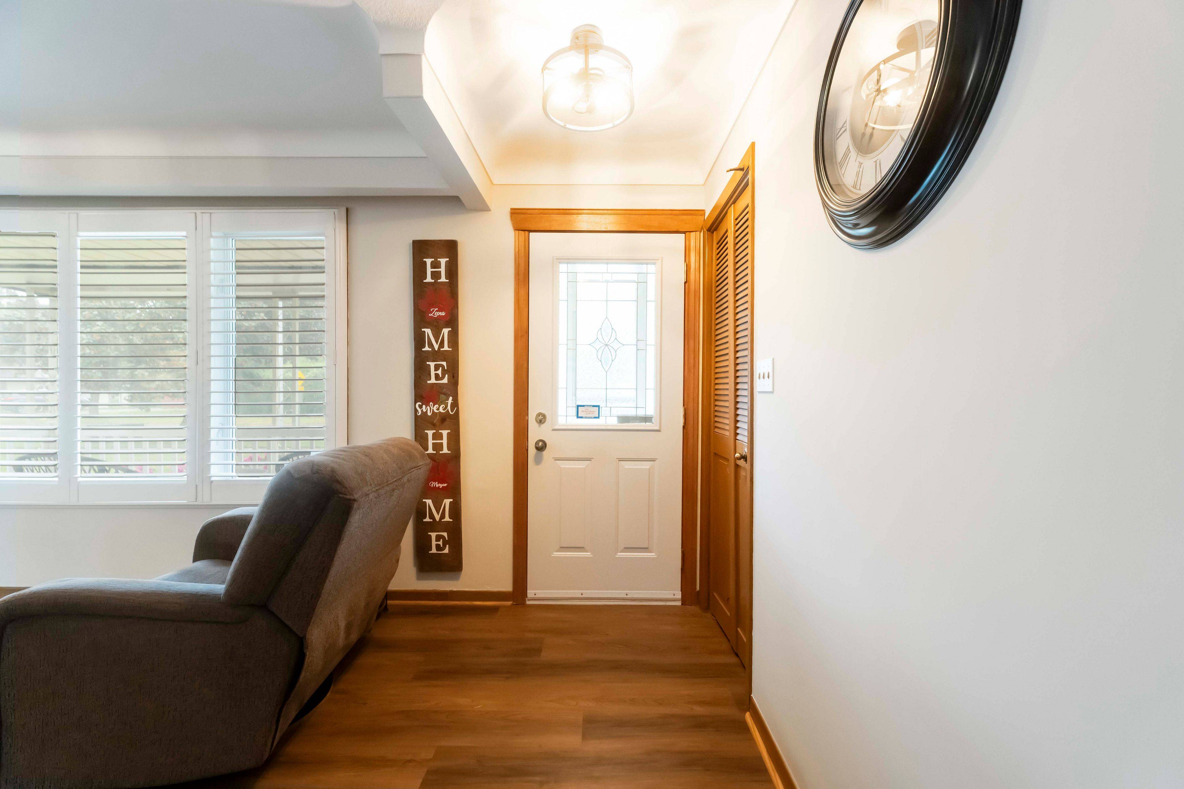 Niagara Falls, ON L2E 6K4,4075 Pettit AVE
