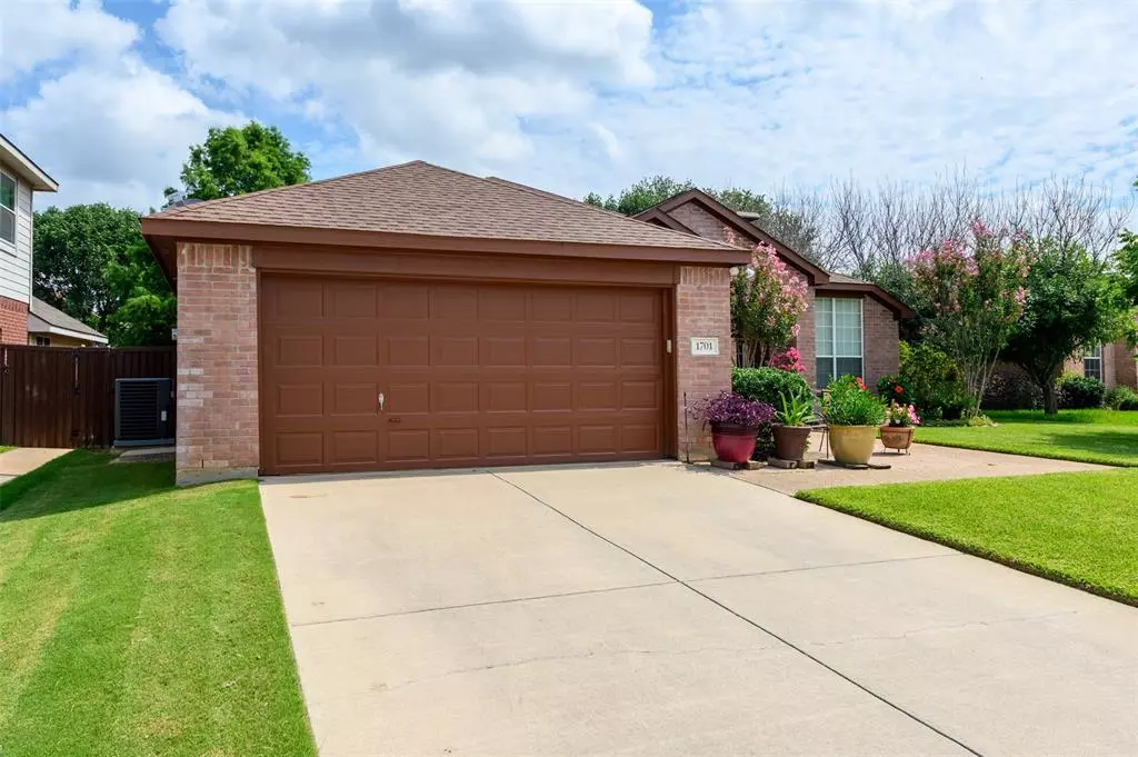 Corinth, TX 76210,1701 Cedar Elm Drive