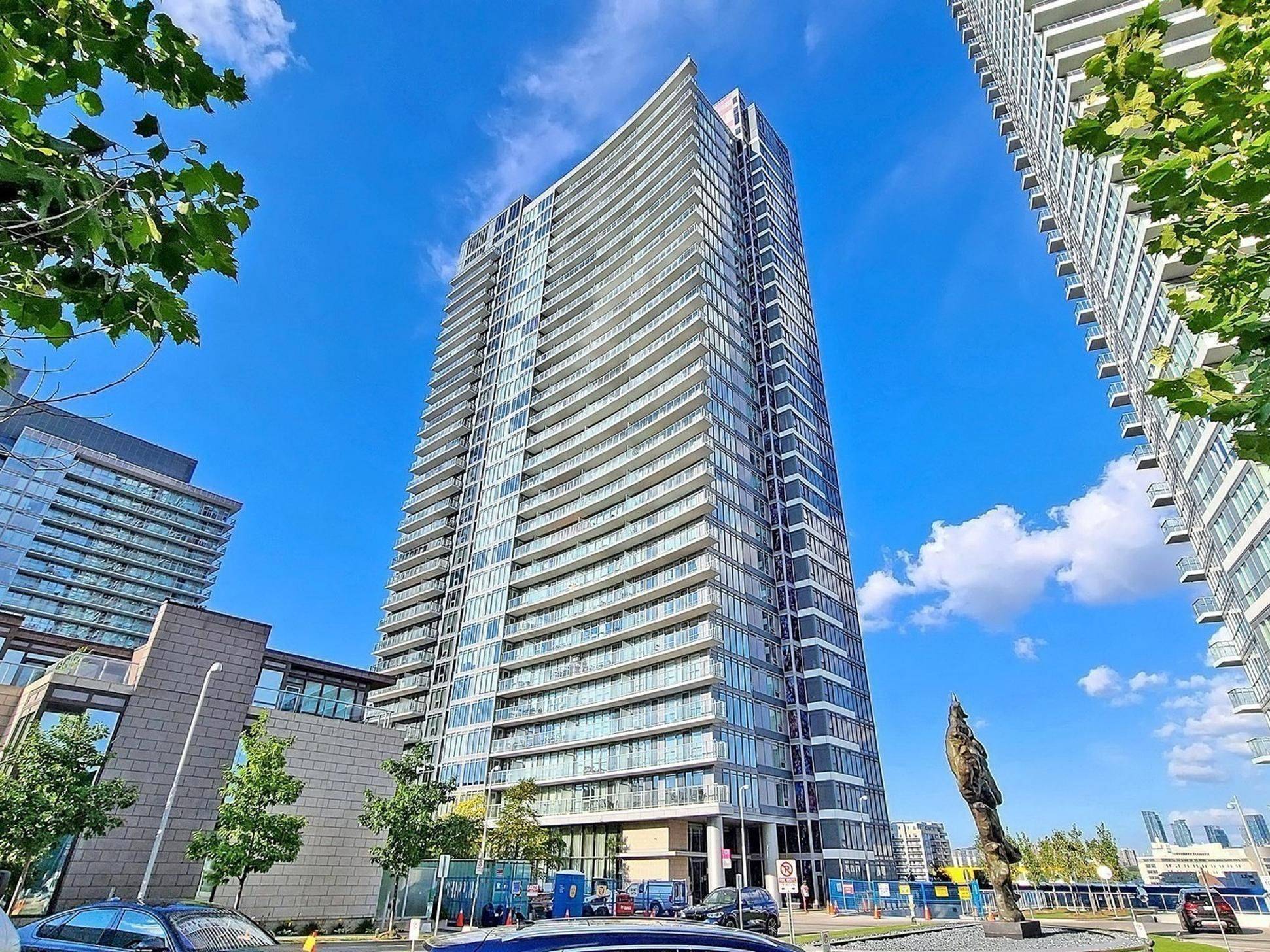 121 Mcmahon DR #2516, Toronto C15, ON M2K 0C1