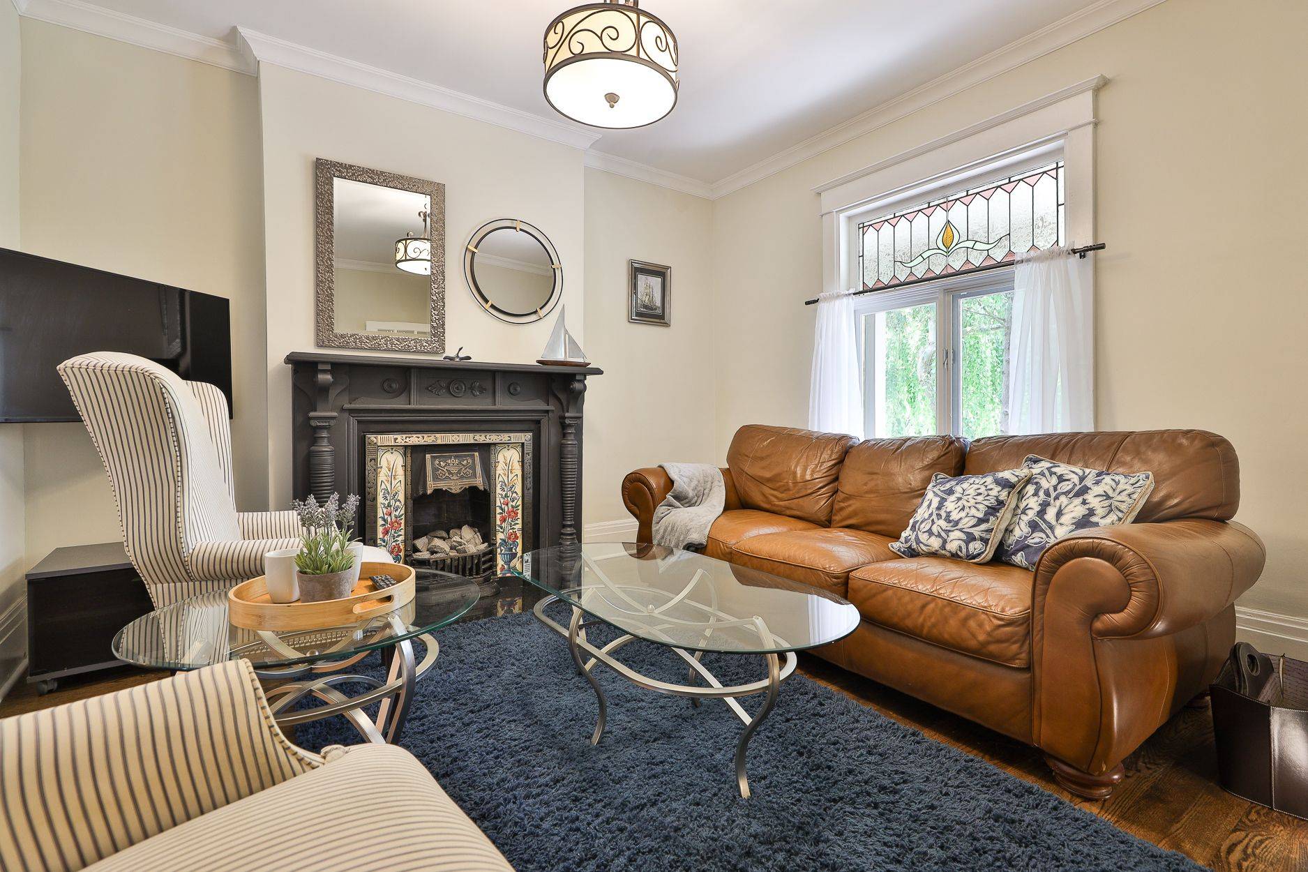 Toronto E01, ON M4K 1G6,76 Sparkhall AVE