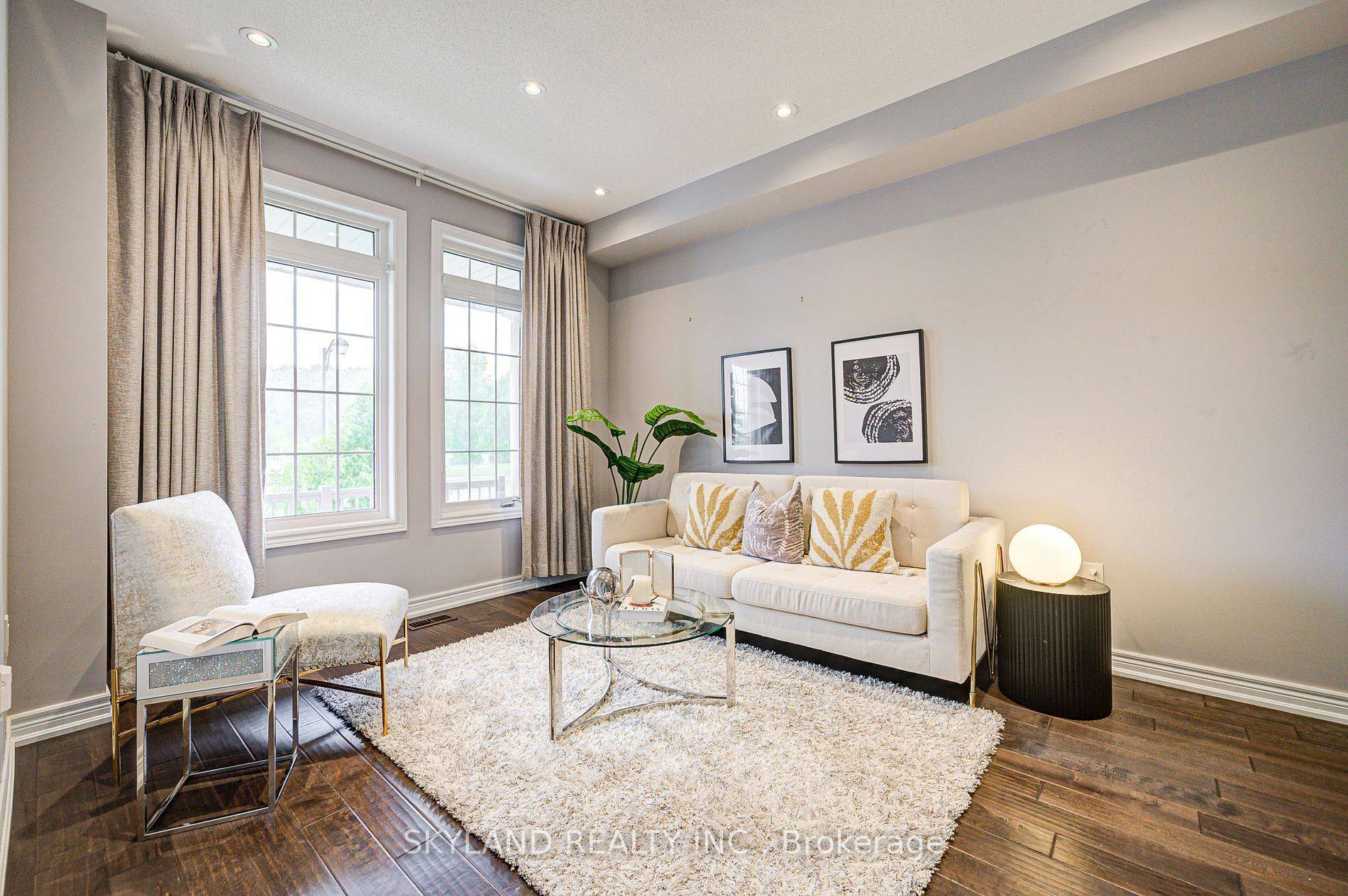 Markham, ON L6E 0N3,932 Castlemore AVE