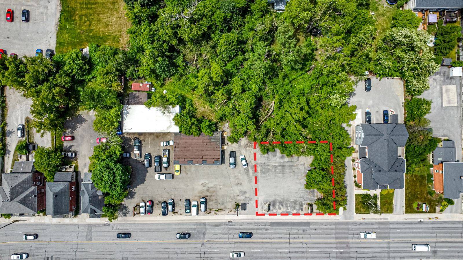 176 Bradford ST, Barrie, ON L4N 3B5