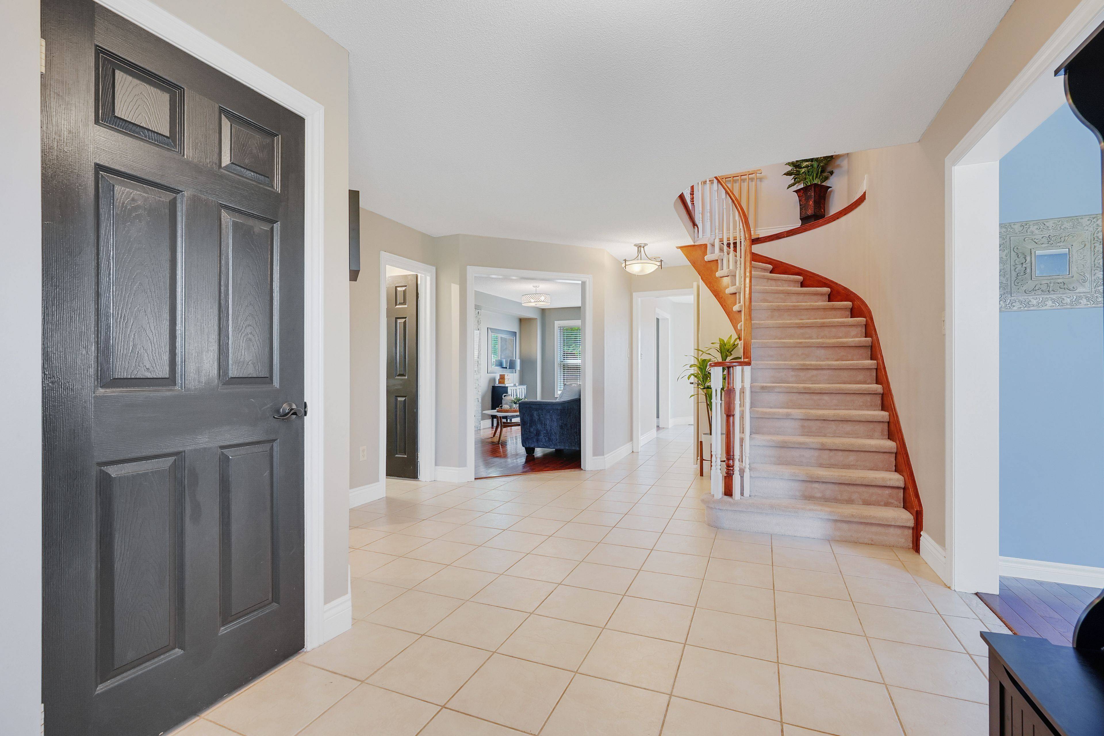 Barrie, ON L4N 0H9,14 Muir DR