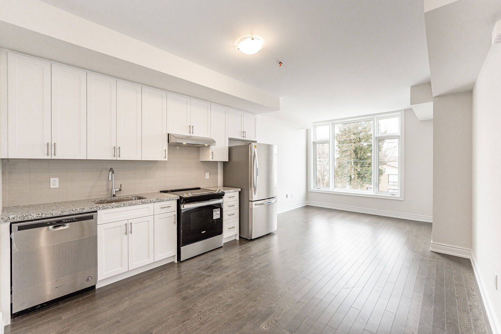 Toronto W04, ON M6L 0A5,23 Blackstone ST #Main